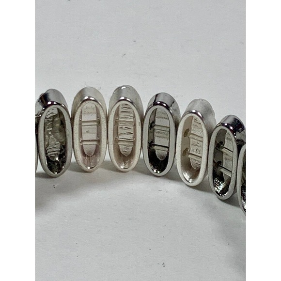 Chico's Bracelet Costume Jewelry Silver Tone Stretch Pull On New With Tag - Picture 4 of 4